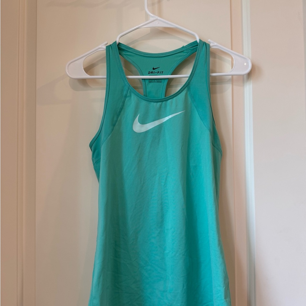 Nike Women's Aqua Tank Top